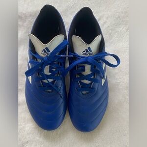 Adidas Soccer Shoes Boys Size 5 Color Blue